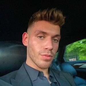 Meet your Posher, Damiano